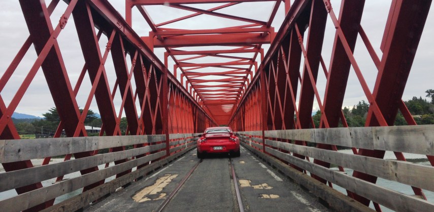 GT3 bridge crossing